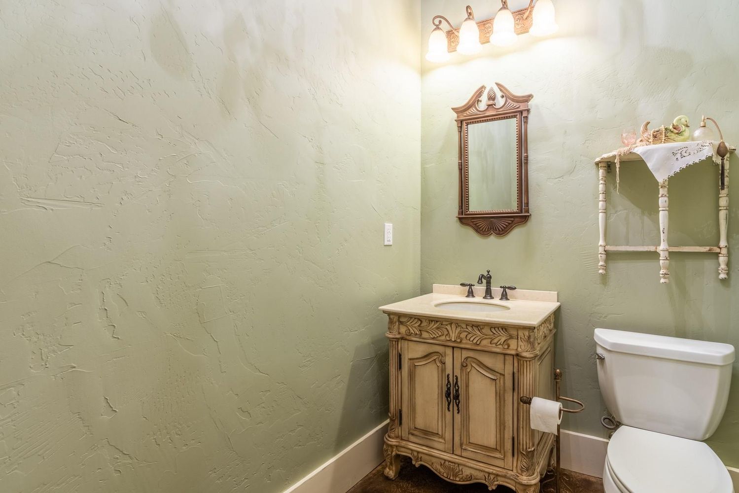 71 N Side Sq, Cooper, TX 75432